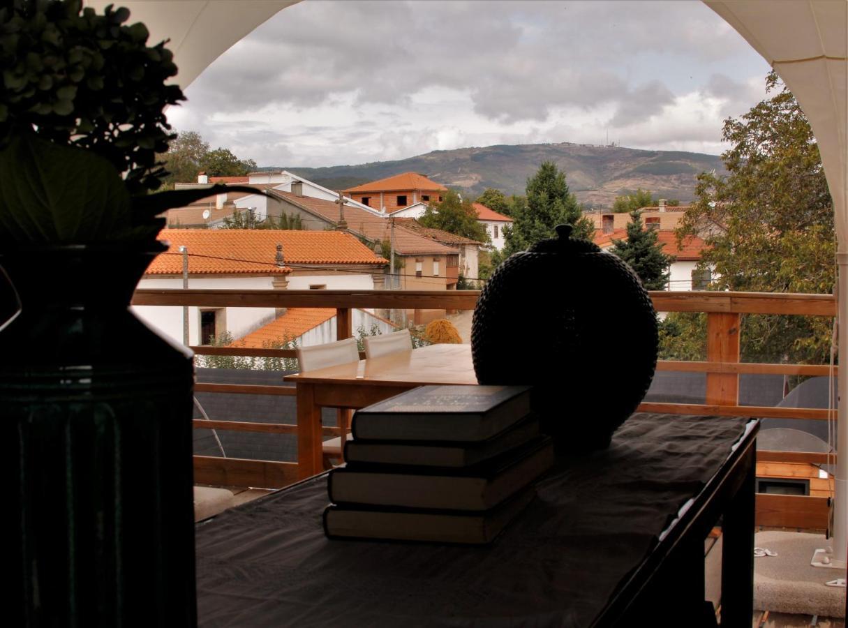 Отель Glamping Hills Santa Comba de Rossas Экстерьер фото